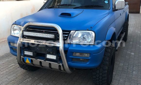 Comprar Usado Mitsubishi Colt Azul Carro em Maputo em Maputo