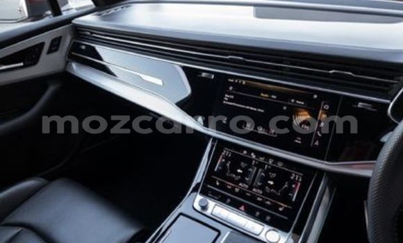 Tenga Tsaru Audi Q7 Tsvuku Mota in Inhambane in Inhambane Tenga Tsaru Audi Q7 Tsvuku Mota in Inhambane in Inhambane