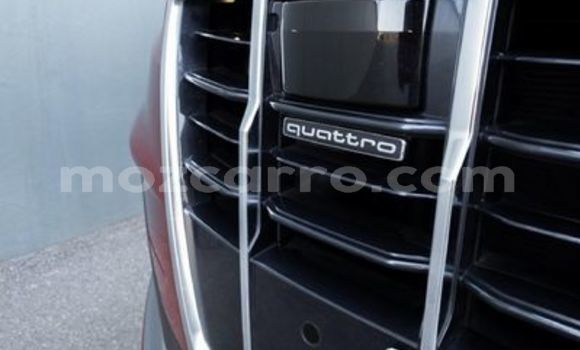 Tenga Tsaru Audi Q7 Tsvuku Mota in Inhambane in Inhambane Tenga Tsaru Audi Q7 Tsvuku Mota in Inhambane in Inhambane