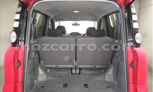 Tenga Itsva Toyota Sienta Tsvuku Mota in Maputo in Maputo Tenga Itsva Toyota Sienta Tsvuku Mota in Maputo in Maputo