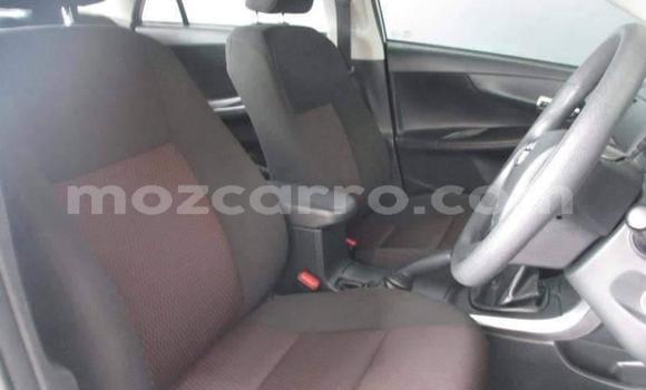 Comprar Usado Toyota Corolla Prata Carro em Maputo em Maputo Comprar Usado Toyota Corolla Prata Carro em Maputo em Maputo