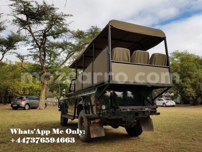 Big with watermark land rover defender maputo maputo 11663