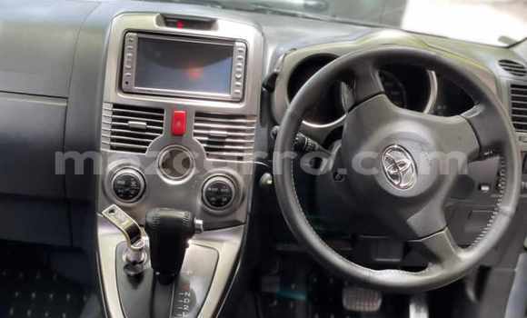 Nunua Ilio tumika Toyota Rush Bluu Gari ndani ya Maputo nchini Maputo Nunua Ilio tumika Toyota Rush Bluu Gari ndani ya Maputo nchini Maputo