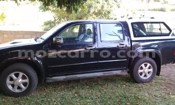 Tenga Tsaru Isuzu KB Nhema Mota in Maputo in Maputo