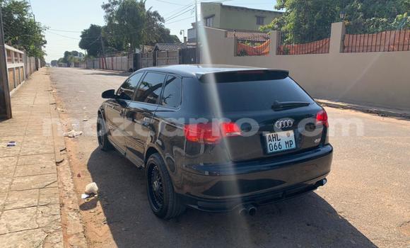 Nunua Ilio tumika Audi RS3 Nyeusi Gari ndani ya Maputo nchini Maputo Nunua Ilio tumika Audi RS3 Nyeusi Gari ndani ya Maputo nchini Maputo