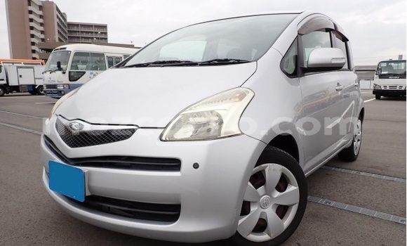 Tenga Tsaru Toyota Ractis Sirivha Mota in Maputo in Maputo Tenga Tsaru Toyota Ractis Sirivha Mota in Maputo in Maputo