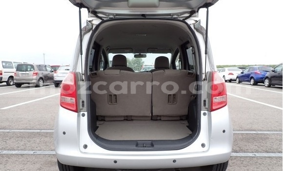 Tenga Tsaru Toyota Ractis Sirivha Mota in Maputo in Maputo Tenga Tsaru Toyota Ractis Sirivha Mota in Maputo in Maputo