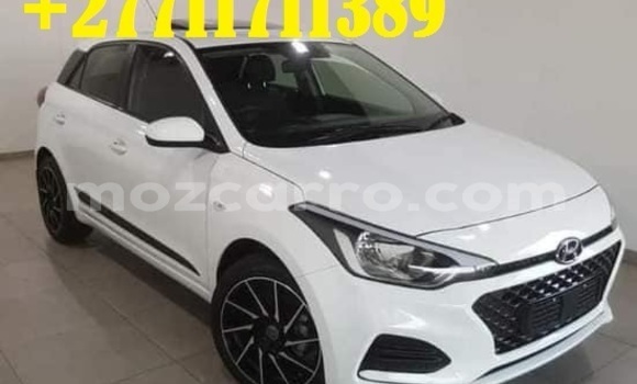 Comprar Usado Hyundai i20 Branco Carro em Maputo em Maputo