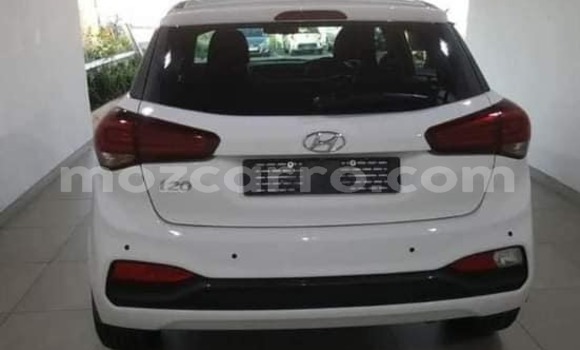 Nunua Ilio tumika Hyundai i20 Nyeupe Gari ndani ya Maputo nchini Maputo Nunua Ilio tumika Hyundai i20 Nyeupe Gari ndani ya Maputo nchini Maputo