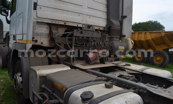 Comprar Usado Mercedes‒Benz 2644 Branco Caminhão em Maputo em Maputo Comprar Usado Mercedes‒Benz 2644 Branco Caminhão em Maputo em Maputo