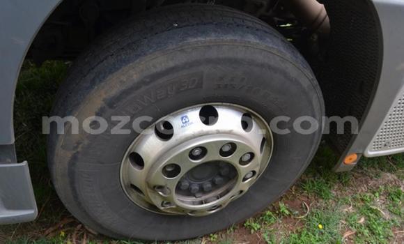 Comprar Usado Mercedes‒Benz 2644 Branco Caminhão em Maputo em Maputo Comprar Usado Mercedes‒Benz 2644 Branco Caminhão em Maputo em Maputo