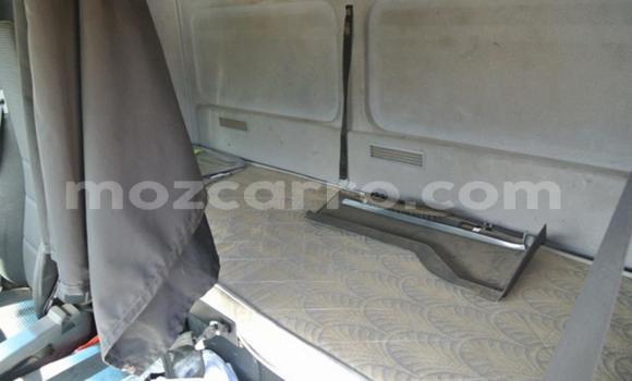 Comprar Usado Mercedes‒Benz 3331 Branco Caminhão em Maputo em Maputo Comprar Usado Mercedes‒Benz 3331 Branco Caminhão em Maputo em Maputo