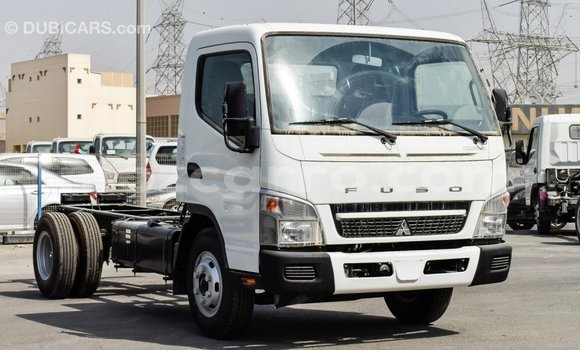 Comprar Importar Mitsubishi Canter Branco Caminhão em Import - Dubai em Cabo Delgado Comprar Importar Mitsubishi Canter Branco Caminhão em Import - Dubai em Cabo Delgado