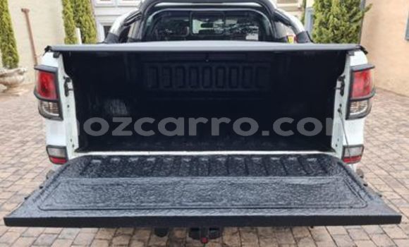 Tenga Tsaru Mazda BT-50 Zvimwe Mota in Maputo in Maputo Tenga Tsaru Mazda BT-50 Zvimwe Mota in Maputo in Maputo