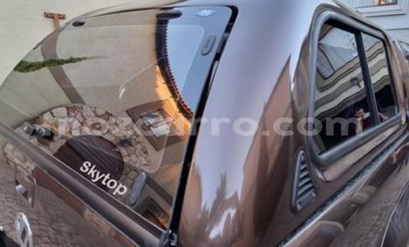 Buy Used Volkswagen Amarok Brown Car in Maputo in Maputo Buy Used Volkswagen Amarok Brown Car in Maputo in Maputo