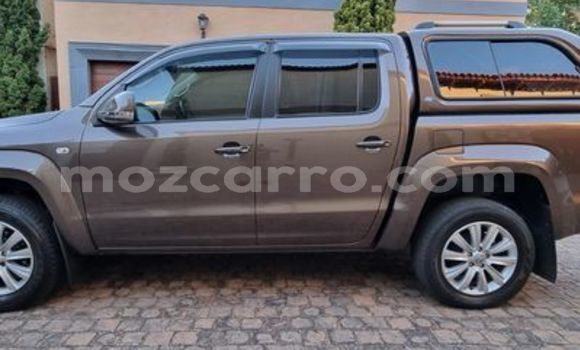Buy Used Volkswagen Amarok Brown Car in Maputo in Maputo Buy Used Volkswagen Amarok Brown Car in Maputo in Maputo
