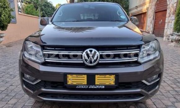 Buy Used Volkswagen Amarok Brown Car in Maputo in Maputo Buy Used Volkswagen Amarok Brown Car in Maputo in Maputo