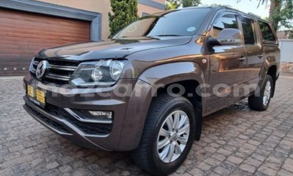 Buy Used Volkswagen Amarok Brown Car in Maputo in Maputo Buy Used Volkswagen Amarok Brown Car in Maputo in Maputo