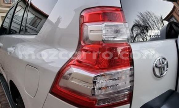 Comprar Usado Toyota Prado Branco Carro em Maputo em Maputo Comprar Usado Toyota Prado Branco Carro em Maputo em Maputo