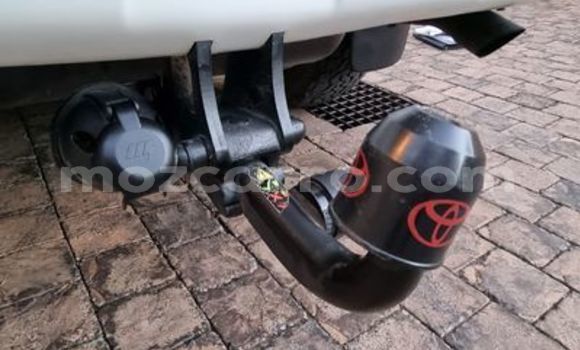 Comprar Usado Toyota Prado Branco Carro em Maputo em Maputo Comprar Usado Toyota Prado Branco Carro em Maputo em Maputo
