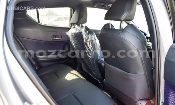 Comprar Importar Toyota C-HR De outros Carro em Import - Dubai em Cabo Delgado Comprar Importar Toyota C-HR De outros Carro em Import - Dubai em Cabo Delgado