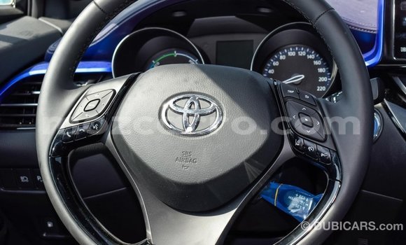 Comprar Importar Toyota C-HR De outros Carro em Import - Dubai em Cabo Delgado Comprar Importar Toyota C-HR De outros Carro em Import - Dubai em Cabo Delgado