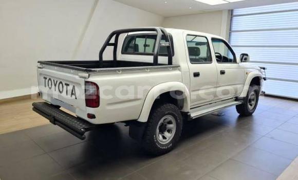 Tenga Tsaru Toyota Hilux Chena Mota in Maputo in Maputo Tenga Tsaru Toyota Hilux Chena Mota in Maputo in Maputo