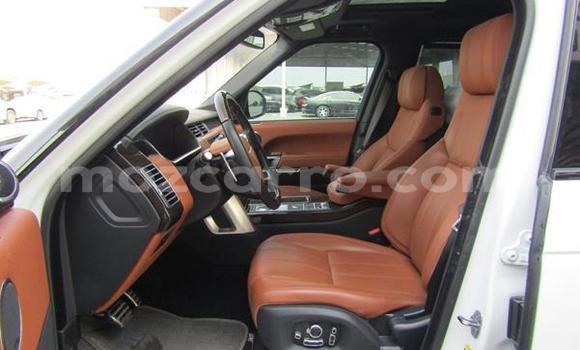 Comprar Usado Land Rover Range Rover Branco Carro em Ancuabe em Cabo Delgado Comprar Usado Land Rover Range Rover Branco Carro em Ancuabe em Cabo Delgado