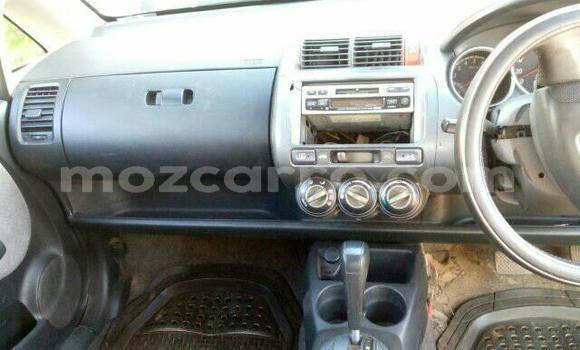 Buy Used Honda Fit Silver Car in Maputo in Maputo Buy Used Honda Fit Silver Car in Maputo in Maputo