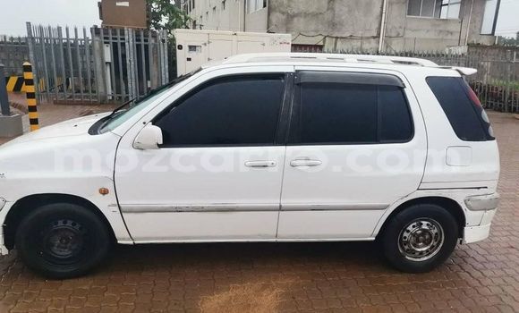 Nunua Ilio tumika Toyota Raum Nyeupe Gari ndani ya Maputo nchini Maputo Nunua Ilio tumika Toyota Raum Nyeupe Gari ndani ya Maputo nchini Maputo