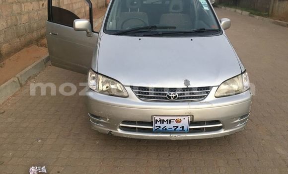 Nunua Ilio tumika Toyota Spacio Fedha Gari ndani ya Ancuabe nchini Cabo Delgado
