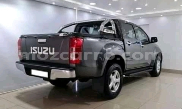 Tenga Tsaru Isuzu KB Sirivha Mota in Maputo in Maputo Tenga Tsaru Isuzu KB Sirivha Mota in Maputo in Maputo