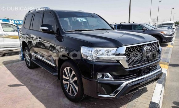 Comprar Importar Toyota Land Cruiser Preto Carro em Import - Dubai em Cabo Delgado Comprar Importar Toyota Land Cruiser Preto Carro em Import - Dubai em Cabo Delgado