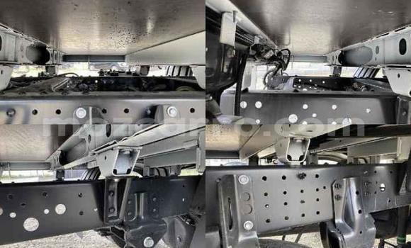 Nunua Ilio tumika Toyota Dyna Nyeupe Gari ndani ya Maputo nchini Maputo Nunua Ilio tumika Toyota Dyna Nyeupe Gari ndani ya Maputo nchini Maputo