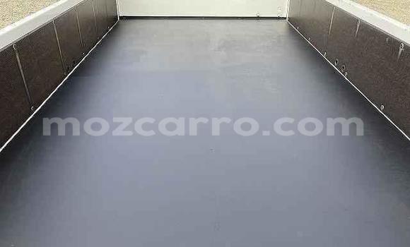 Nunua Ilio tumika Toyota Dyna Nyeupe Gari ndani ya Maputo nchini Maputo Nunua Ilio tumika Toyota Dyna Nyeupe Gari ndani ya Maputo nchini Maputo