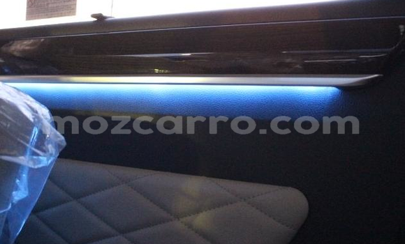 Tenga Tsaru Toyota Grand HiAce Nhema Mota in Maputo in Maputo Tenga Tsaru Toyota Grand HiAce Nhema Mota in Maputo in Maputo