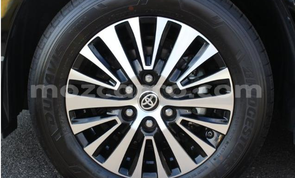 Tenga Tsaru Toyota Grand HiAce Nhema Mota in Maputo in Maputo Tenga Tsaru Toyota Grand HiAce Nhema Mota in Maputo in Maputo