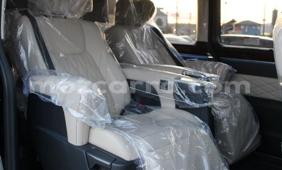 Tenga Tsaru Toyota Grand HiAce Nhema Mota in Maputo in Maputo Tenga Tsaru Toyota Grand HiAce Nhema Mota in Maputo in Maputo