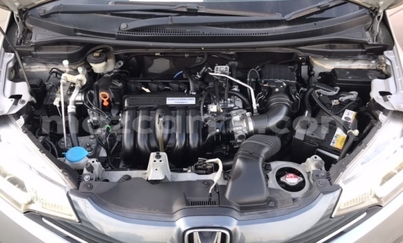 Tenga Tsaru Honda Fit Zvimwe Mota in Xai-Xai in Gaza Tenga Tsaru Honda Fit Zvimwe Mota in Xai-Xai in Gaza