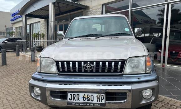 Tenga Tsaru Toyota Land Cruiser Prado Zvimwe Mota in Nampula in Nampula Tenga Tsaru Toyota Land Cruiser Prado Zvimwe Mota in Nampula in Nampula