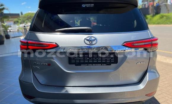 Tenga Tsaru Toyota Fortuner Sirivha Mota in Nampula in Nampula Tenga Tsaru Toyota Fortuner Sirivha Mota in Nampula in Nampula