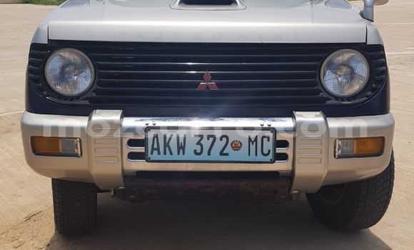 Nunua Ilio tumika Mitsubishi Pajero Mini Bluu Gari ndani ya Mocambique nchini Nampula