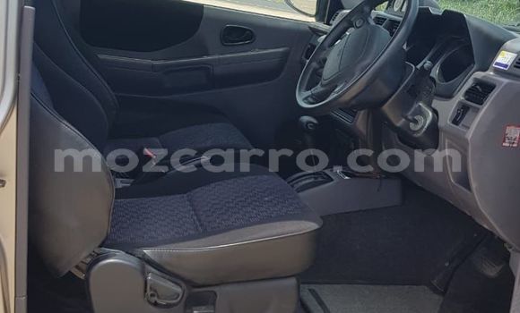 Nunua Ilio tumika Mitsubishi Pajero Mini Bluu Gari ndani ya Mocambique nchini Nampula Nunua Ilio tumika Mitsubishi Pajero Mini Bluu Gari ndani ya Mocambique nchini Nampula