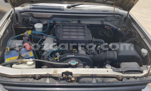 Nunua Ilio tumika Mitsubishi Pajero Mini Bluu Gari ndani ya Mocambique nchini Nampula Nunua Ilio tumika Mitsubishi Pajero Mini Bluu Gari ndani ya Mocambique nchini Nampula