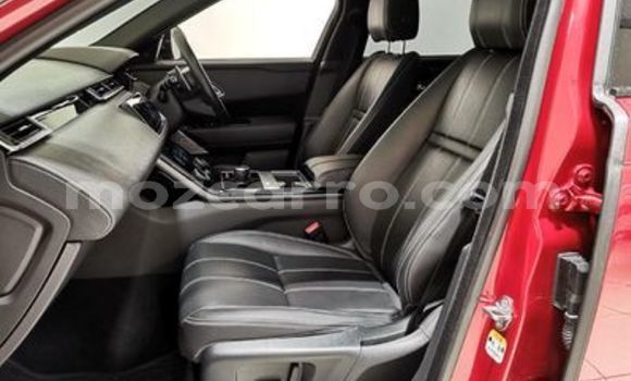 Nunua Ilio tumika Land Rover Range Rover Velar Nyekundu Gari ndani ya Maputo nchini Maputo Nunua Ilio tumika Land Rover Range Rover Velar Nyekundu Gari ndani ya Maputo nchini Maputo