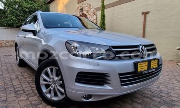 Comprar Usado Volkswagen Touareg Prata Carro em Maputo em Maputo