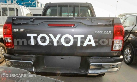 Comprar Importar Toyota Hilux De outros Carro em Import - Dubai em Cabo Delgado Comprar Importar Toyota Hilux De outros Carro em Import - Dubai em Cabo Delgado