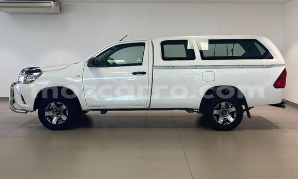 Buy Used Toyota Hilux White Car in Maputo in Maputo Buy Used Toyota Hilux White Car in Maputo in Maputo