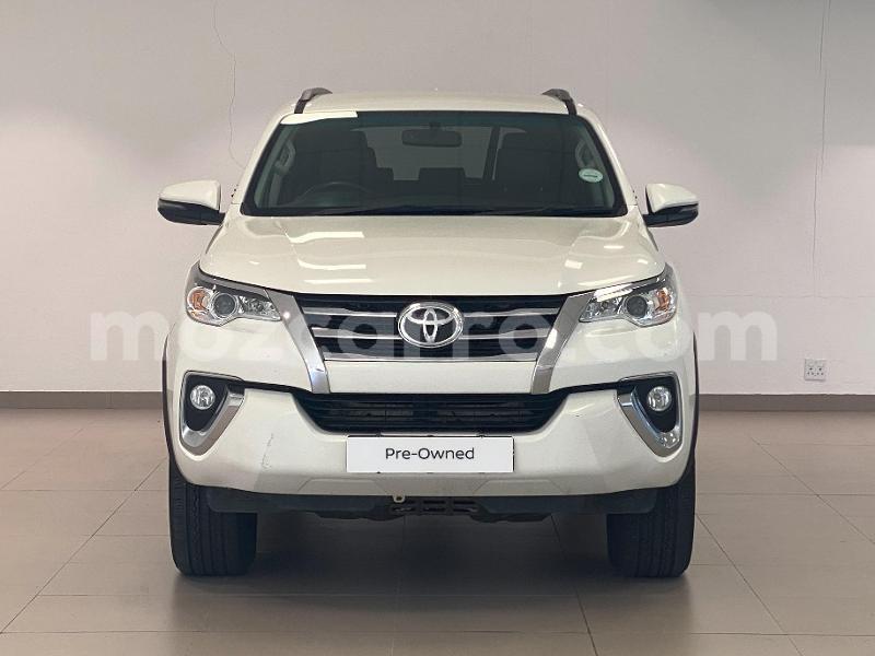 Big with watermark toyota fortuner manica manica 11815