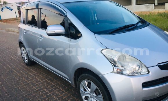 Nunua Ilio tumika Toyota Ractis Nyeupe Gari ndani ya Maputo nchini Maputo